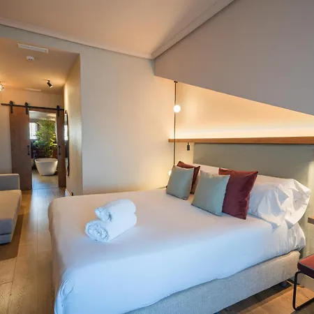 Jova Boutique Hotel 4*